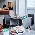 Palazzo Lupinacci - Dimora Storica 3* Cosenza
