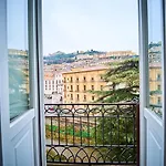 Frühstückspension Palazzo Lupinacci - Dimora Storica Cosenza