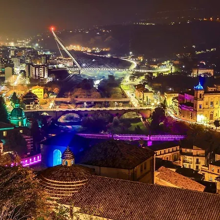Bed and Breakfast Palazzo Lupinacci - Dimora Storica Κοσέντζα
