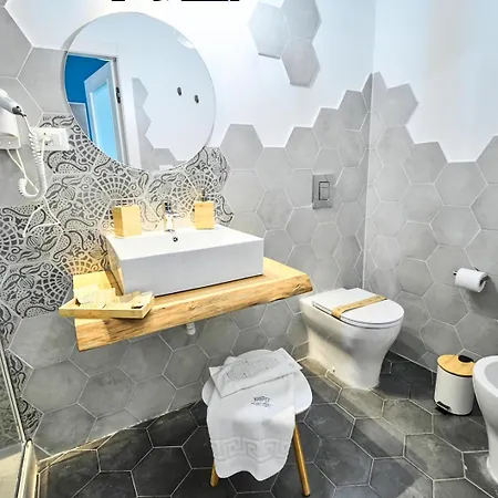 Palazzo Lupinacci - Dimora Storica Couette-café 3*
