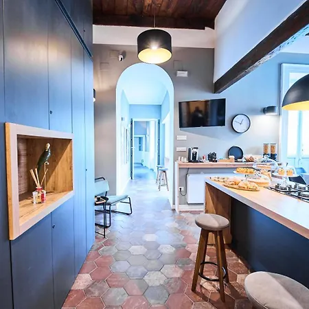 Palazzo Lupinacci - Dimora Storica 3* Cosenza