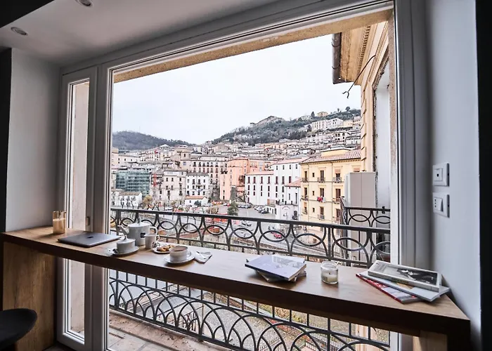 Palazzo Lupinacci - Dimora Storica 住宿加早餐酒店 科森扎