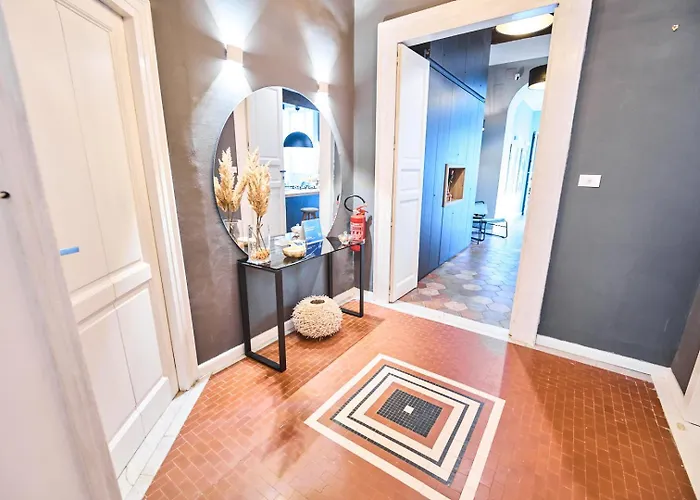 Palazzo Lupinacci - Dimora Storica